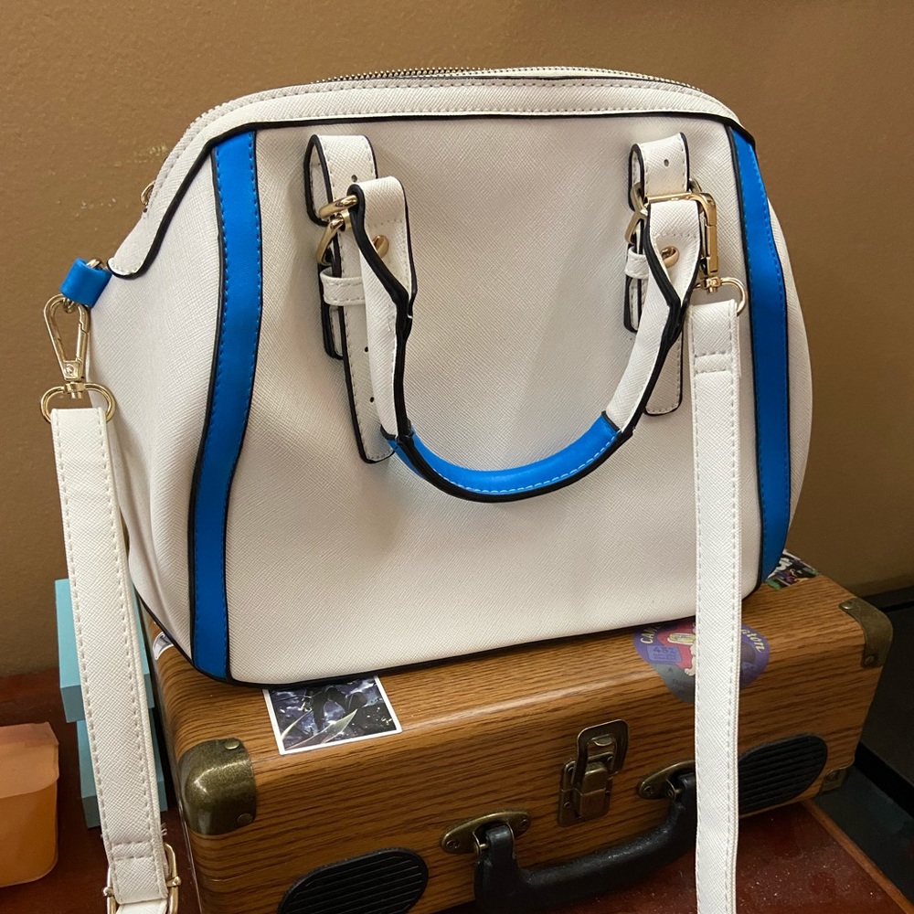 Brand New Blue and White Purse